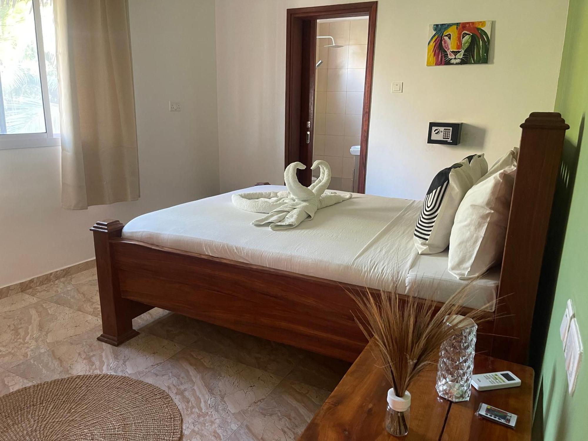 Cezere The Palm Hotel Paje Luaran gambar