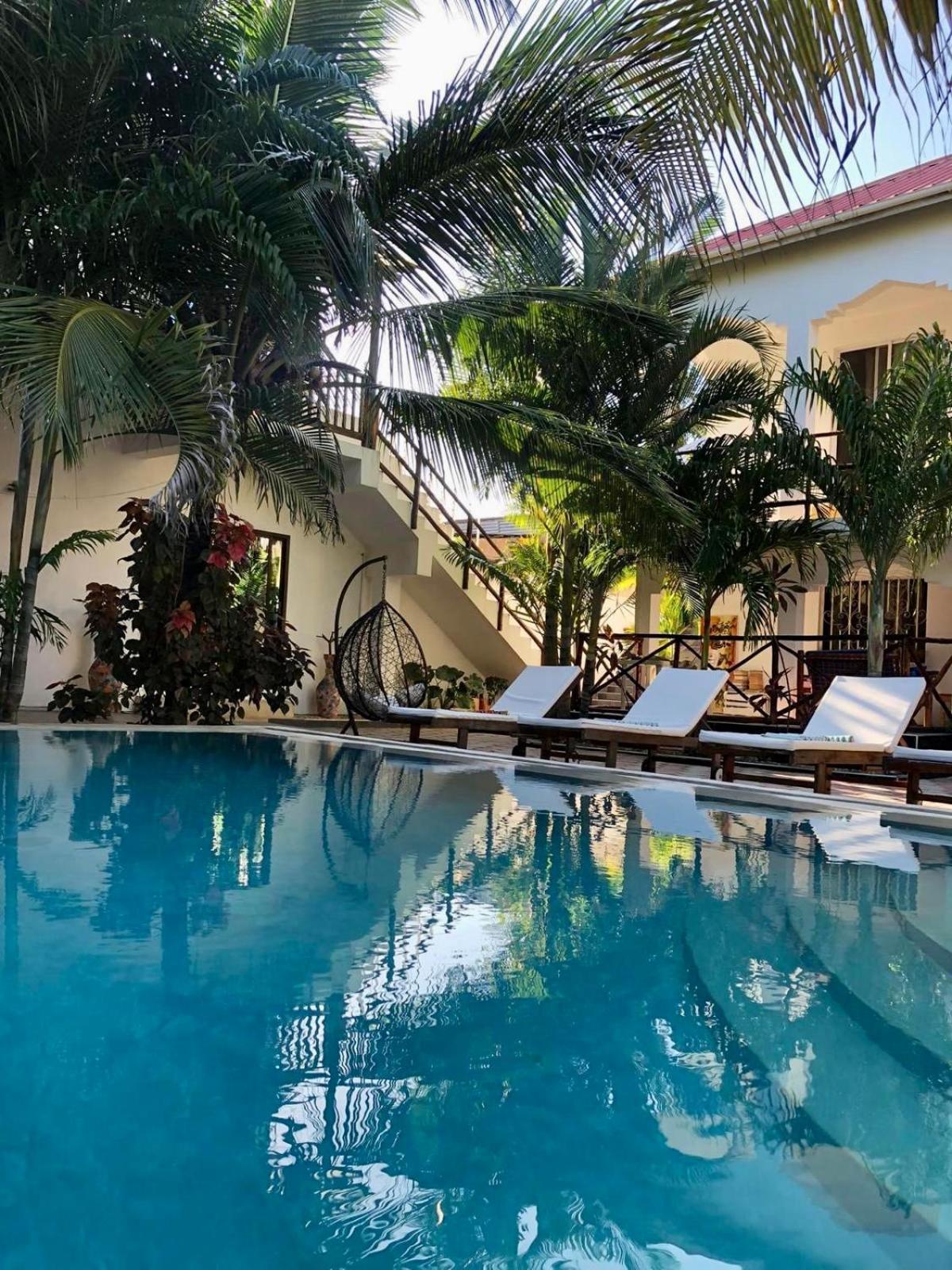 Cezere The Palm Hotel Paje Luaran gambar